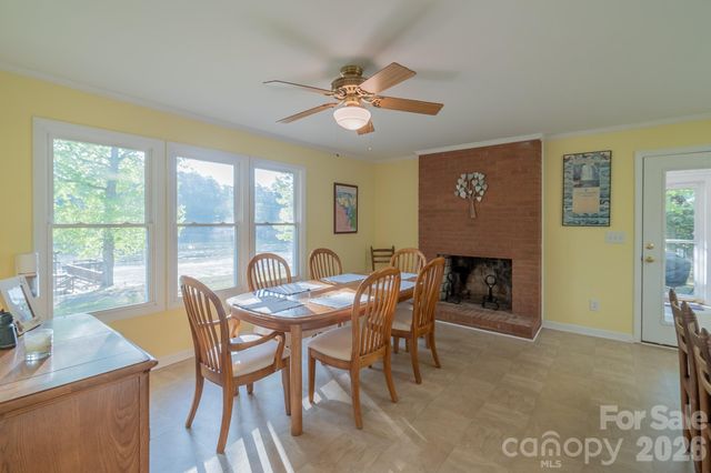 150 Pinehaven Lane, New London, NC 28127