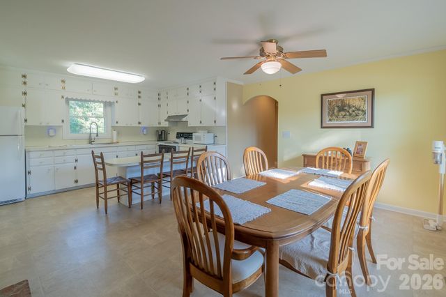 150 Pinehaven Lane, New London, NC 28127