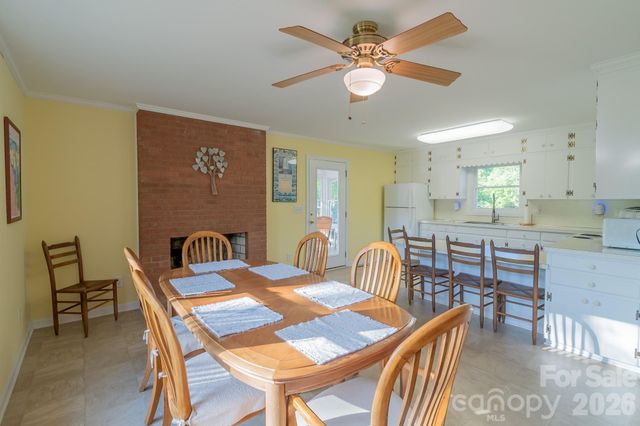 150 Pinehaven Lane, New London, NC 28127