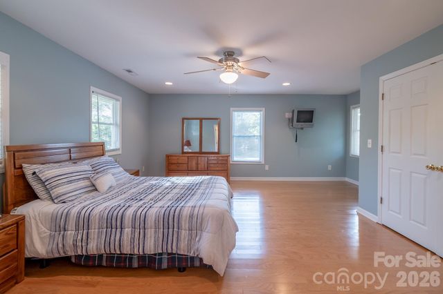 150 Pinehaven Lane, New London, NC 28127