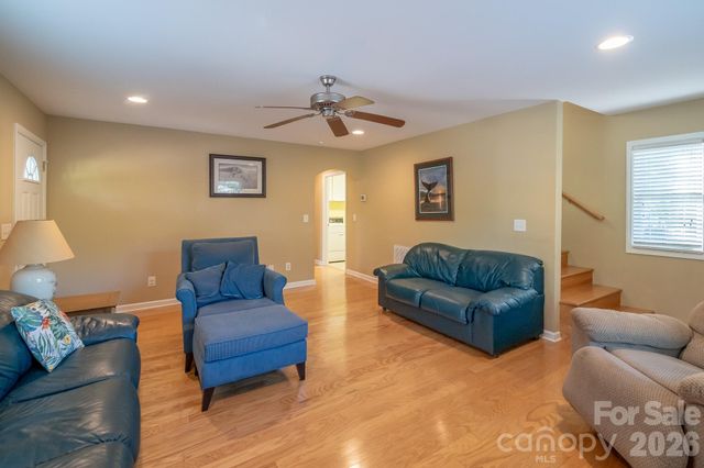 150 Pinehaven Lane, New London, NC 28127