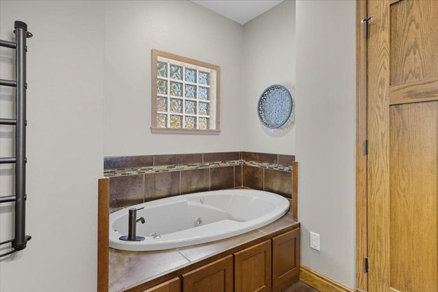 10781 Dahl Avenue, Chisago City, MN 55013