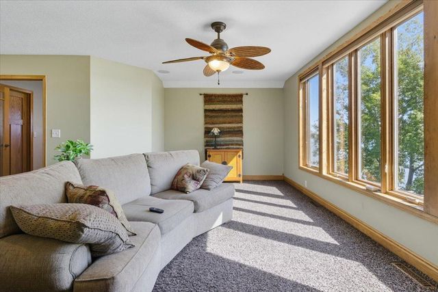 10781 Dahl Avenue, Chisago City, MN 55013