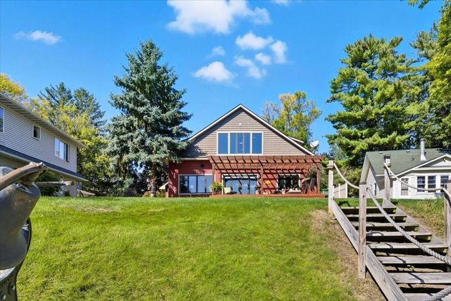 10781 Dahl Avenue, Chisago City, MN 55013