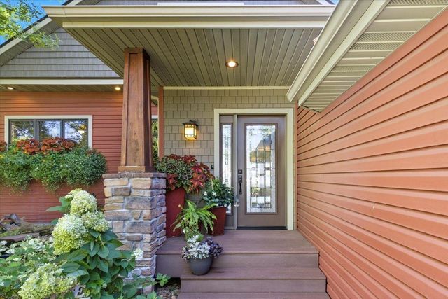 10781 Dahl Avenue, Chisago City, MN 55013
