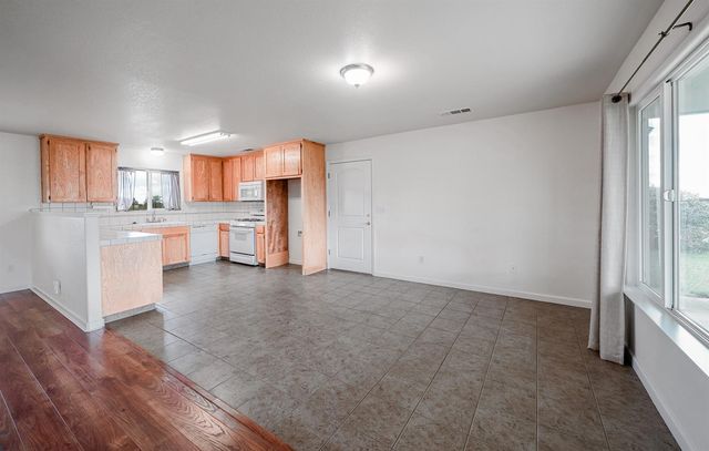 37491 Verde Avenue, Madera, CA 93636