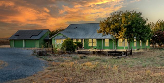 37491 Verde Avenue, Madera, CA 93636