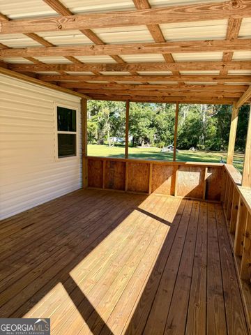 183 Pelican Road, Woodbine, GA 31569