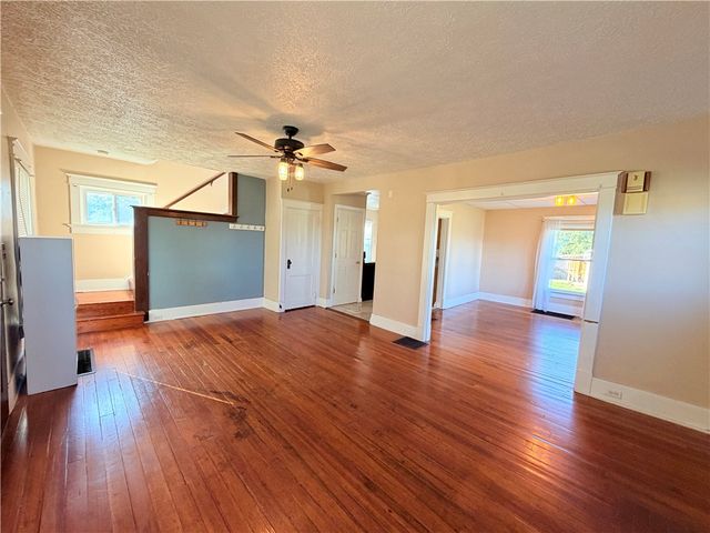 1217 Eureka Drive, Kettering, OH 45419
