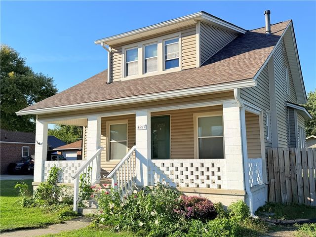 1217 Eureka Drive, Kettering, OH 45419