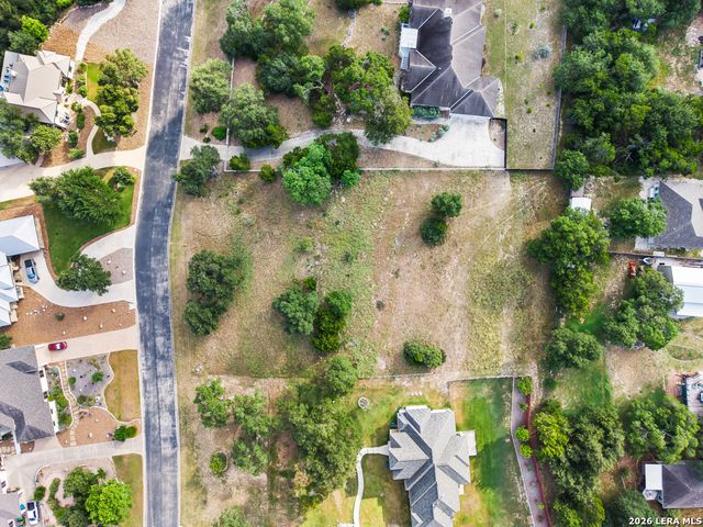 1104 KINGS COVE DR, Canyon Lake, TX 78133