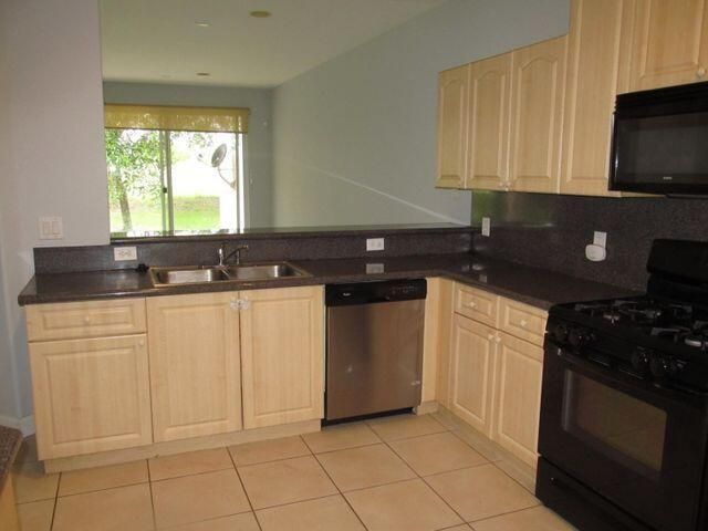 10682 OLD HAMMOCK Way, Wellington, FL 33414