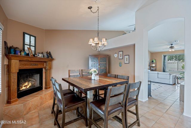 9557 N Elan Lane, Tucson, AZ 85742