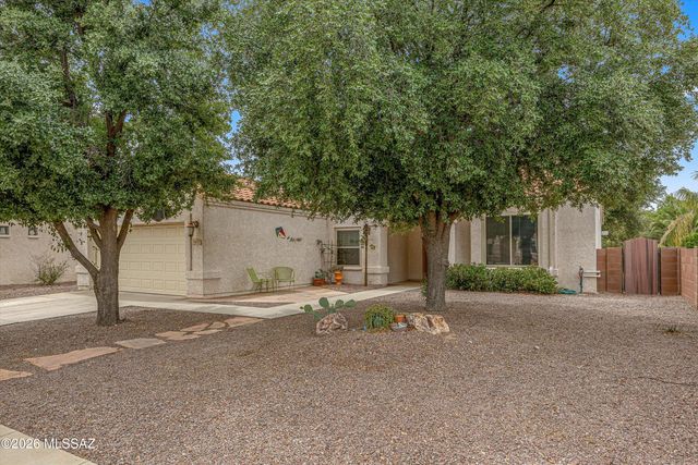9557 N Elan Lane, Tucson, AZ 85742