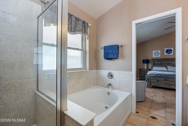 9557 N Elan Lane, Tucson, AZ 85742