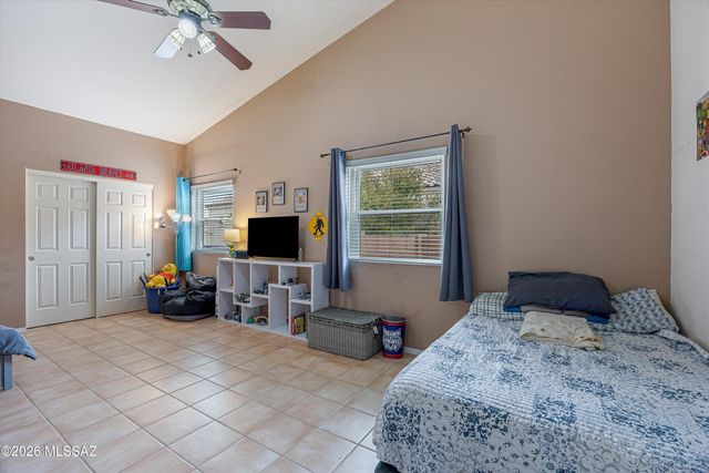 9557 N Elan Lane, Tucson, AZ 85742