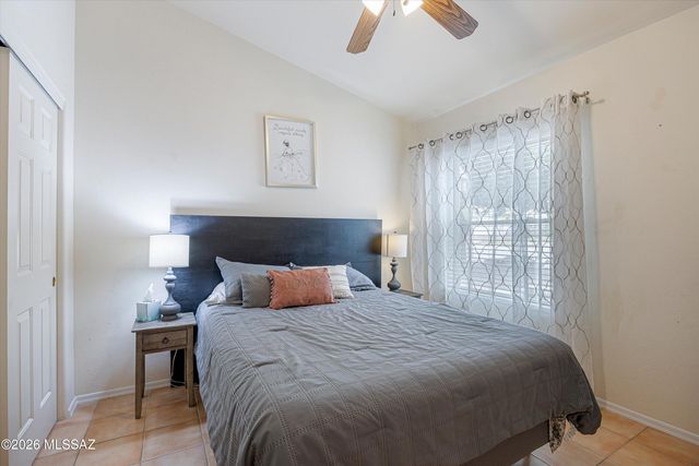 9557 N Elan Lane, Tucson, AZ 85742