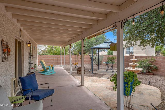 9557 N Elan Lane, Tucson, AZ 85742