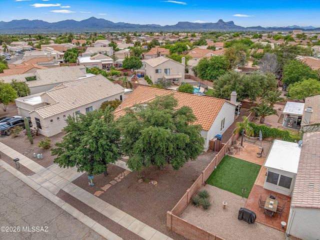 9557 N Elan Lane, Tucson, AZ 85742
