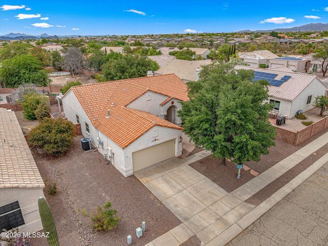 9557 N Elan Lane, Tucson, AZ 85742