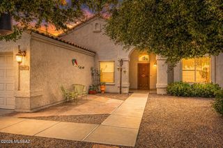 9557 N Elan Lane, Tucson, AZ 85742