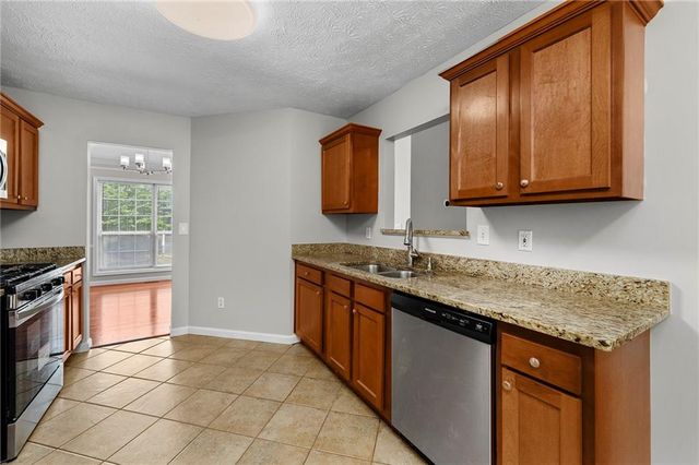 4830 Old Field Drive NE, Kennesaw, GA 30144