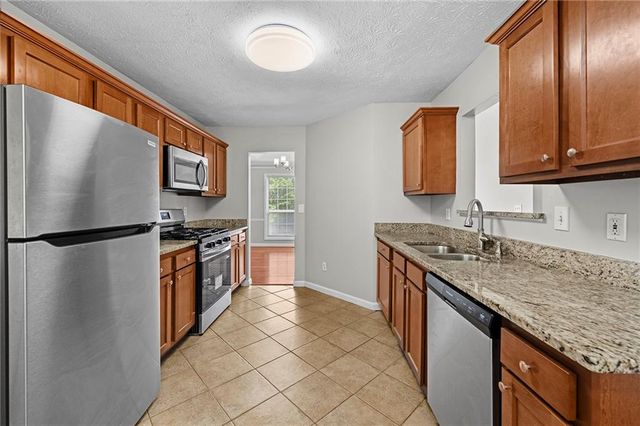 4830 Old Field Drive NE, Kennesaw, GA 30144
