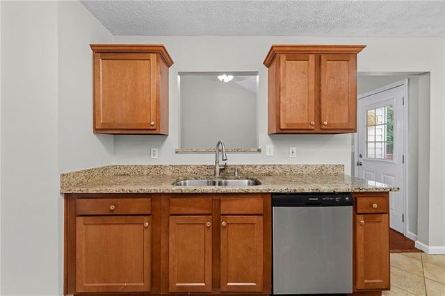 4830 Old Field Drive NE, Kennesaw, GA 30144