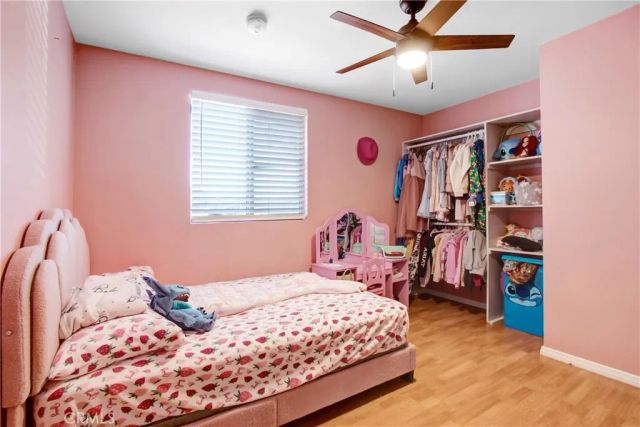 3272 Mariposa, Perris, CA 92571