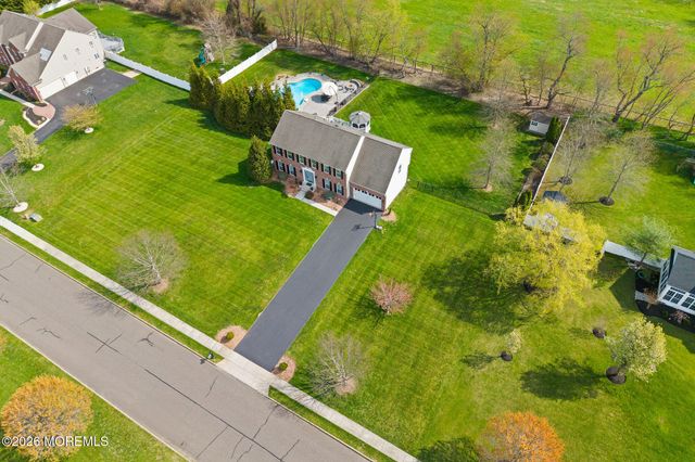 11 Nicholas Court, Cream Ridge, NJ 08514
