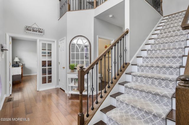 11 Nicholas Court, Cream Ridge, NJ 08514