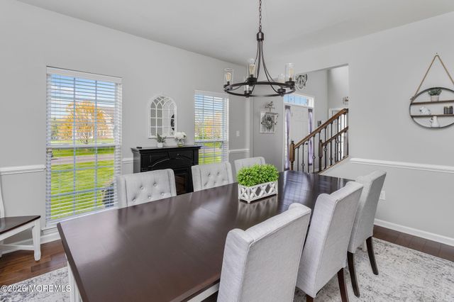 11 Nicholas Court, Cream Ridge, NJ 08514