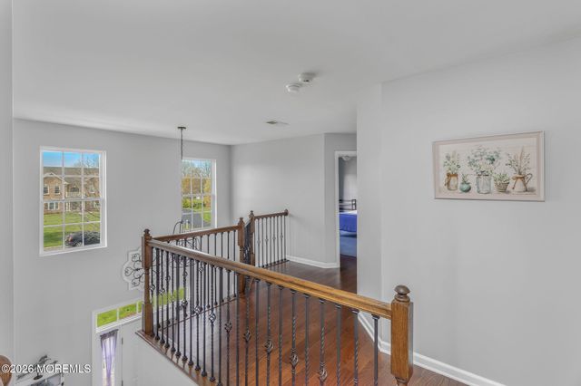 11 Nicholas Court, Cream Ridge, NJ 08514