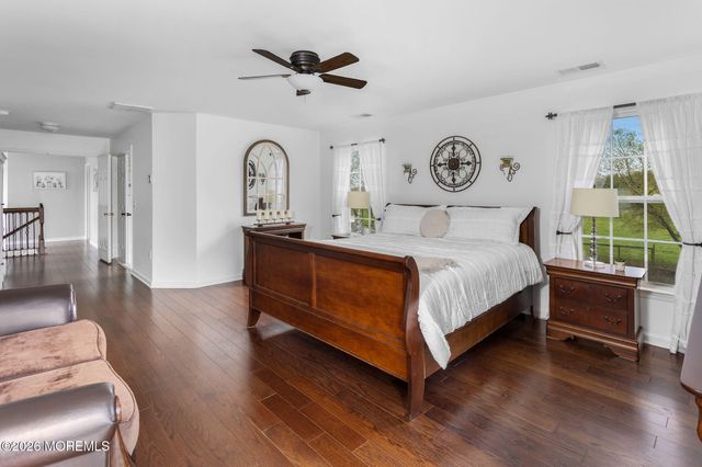 11 Nicholas Court, Cream Ridge, NJ 08514