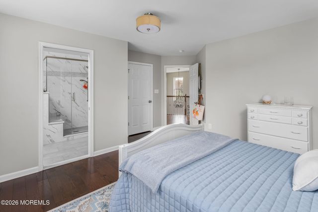 11 Nicholas Court, Cream Ridge, NJ 08514