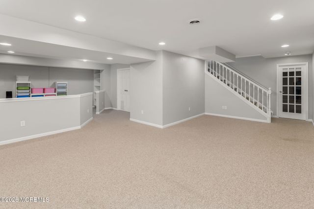 11 Nicholas Court, Cream Ridge, NJ 08514