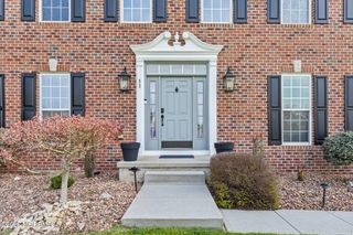 11 Nicholas Court, Cream Ridge, NJ 08514