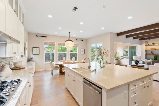 1352 Baumgartner Way, Escondido, CA 92026