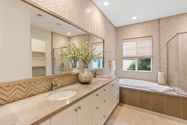 1352 Baumgartner Way, Escondido, CA 92026