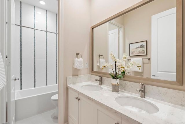 1352 Baumgartner Way, Escondido, CA 92026