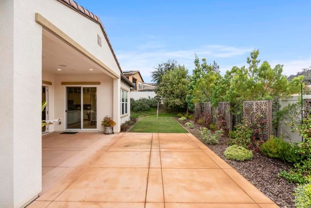 1352 Baumgartner Way, Escondido, CA 92026