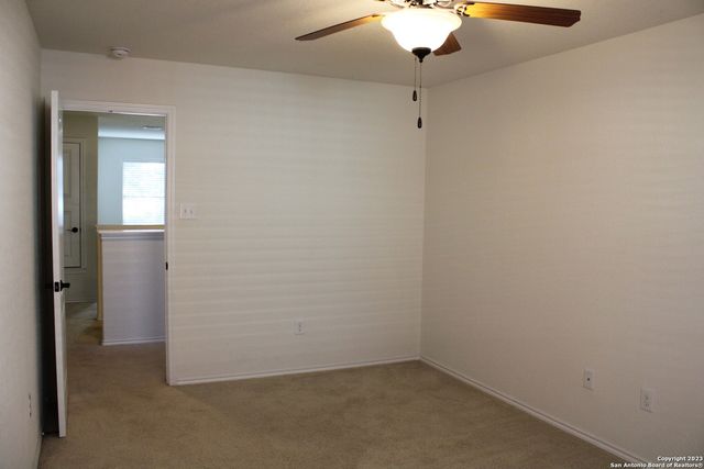 2814 DUSSELDORF, San Antonio, TX 78230