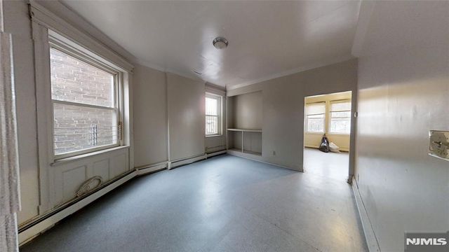 504 Springfield Avenue, Newark, NJ 07103