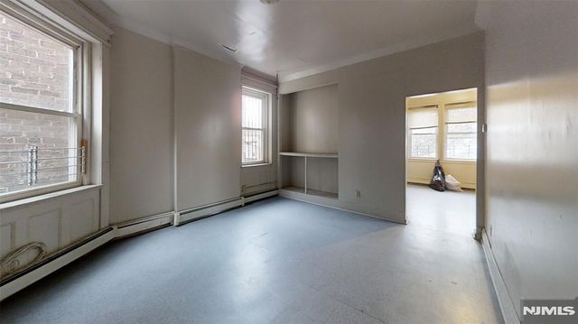 504 Springfield Avenue, Newark, NJ 07103