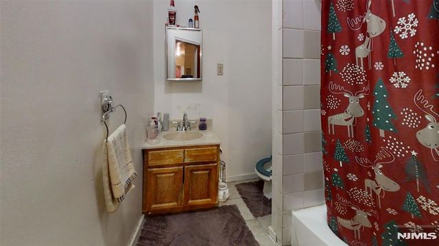 504 Springfield Avenue, Newark, NJ 07103