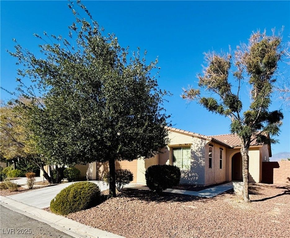 5394 East Cansano Street, Pahrump, NV 89061