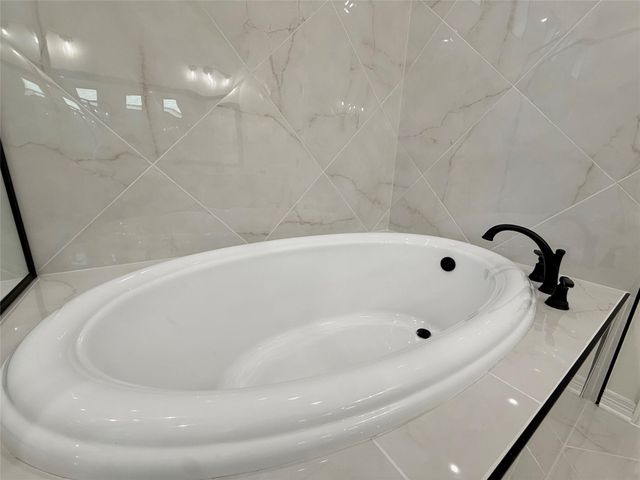 718 Eagle Claw DR, Salado, TX 76571