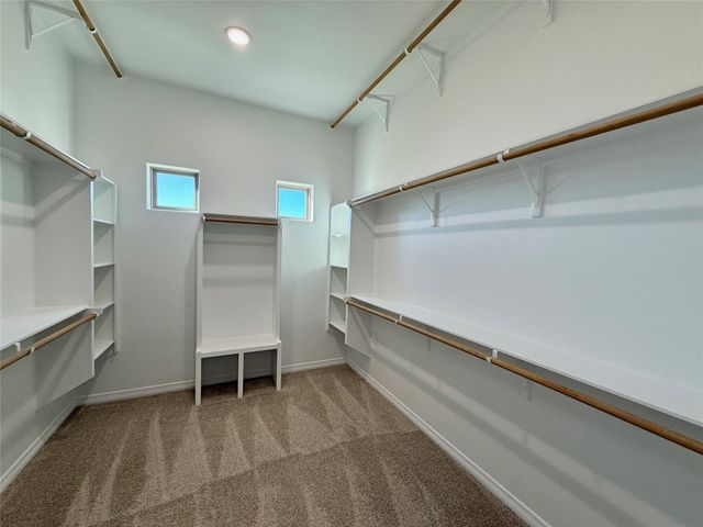 718 Eagle Claw DR, Salado, TX 76571