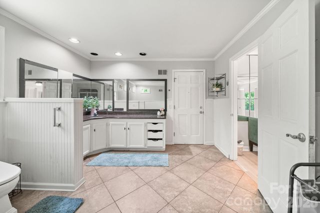 5329 Providence Road, Charlotte, NC 28226