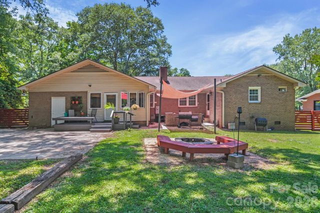 5329 Providence Road, Charlotte, NC 28226